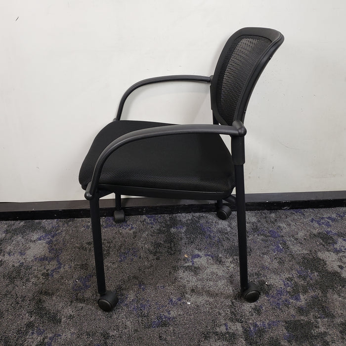 Rolling Mesh Back Guest Chair