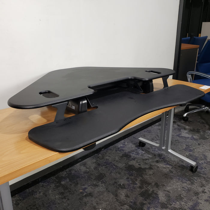 CubeCorner48 Desk Converter