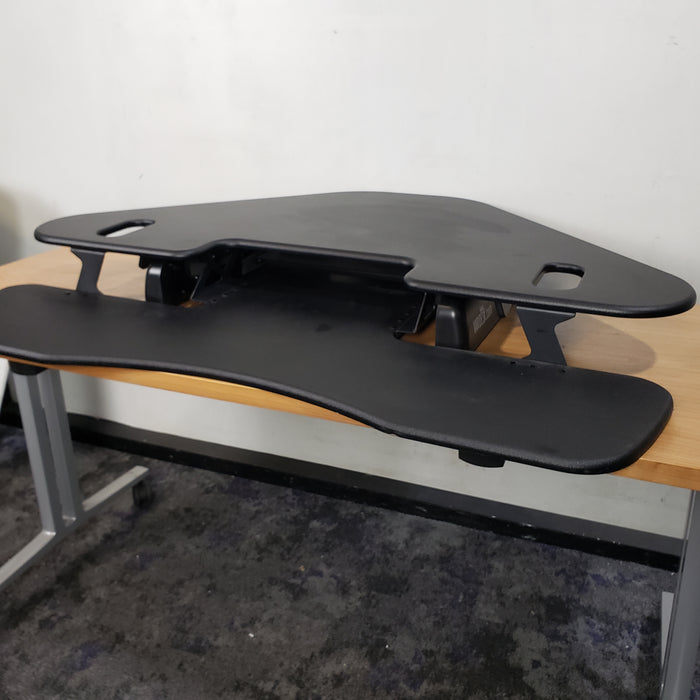 CubeCorner48 Desk Converter