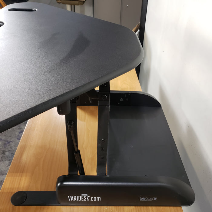 CubeCorner48 Desk Converter