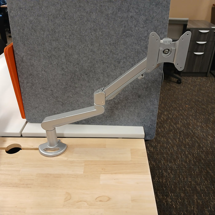 Single Monitor Arm