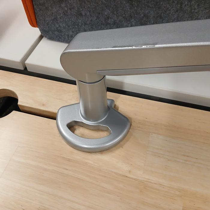 Single Monitor Arm