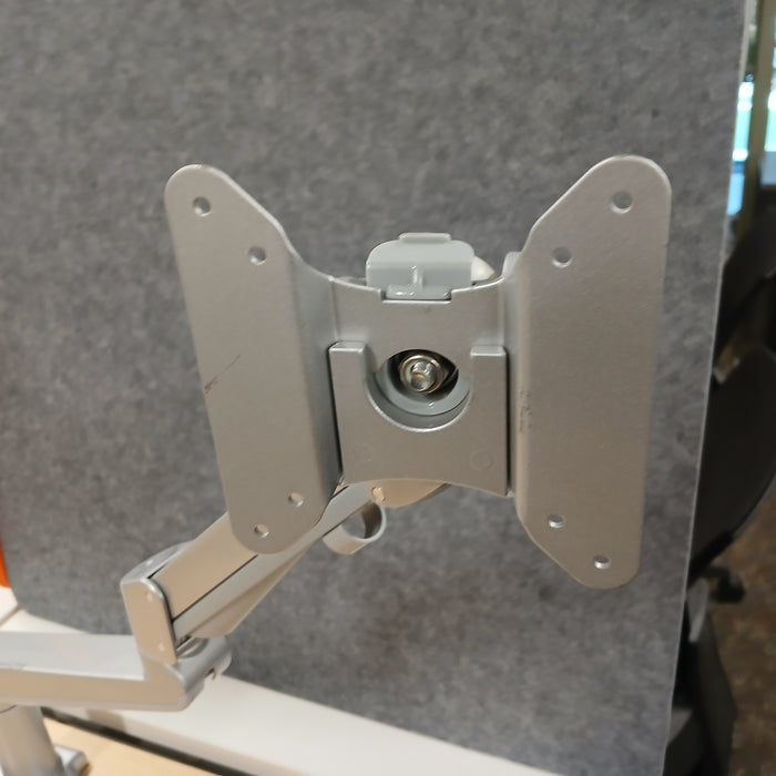 Single Monitor Arm