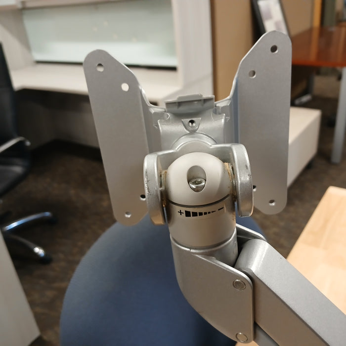 Single Monitor Arm
