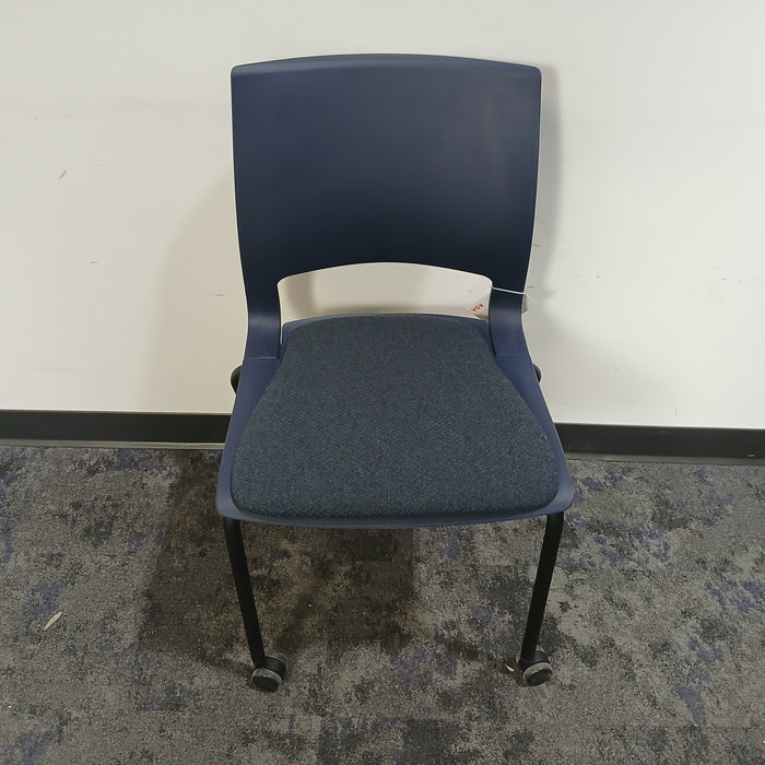 Vox Rolling Guest Chair