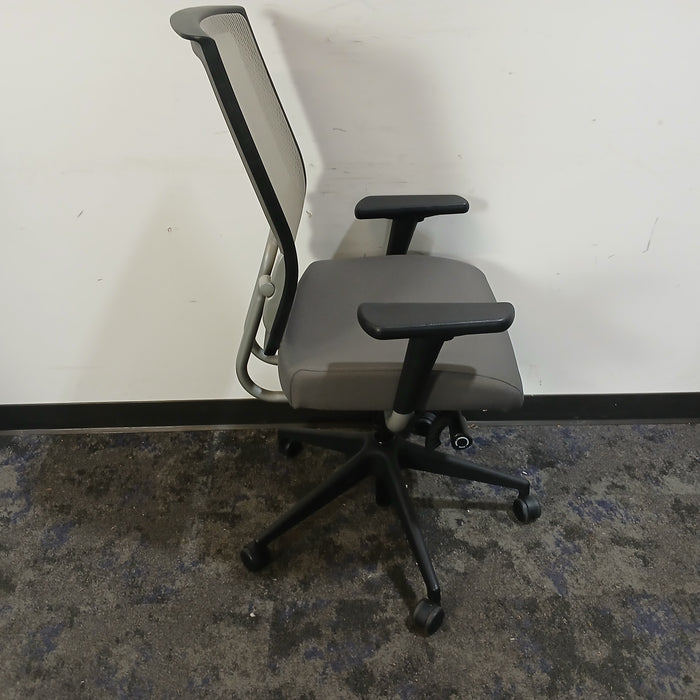 Mesh Back Desk Chair
