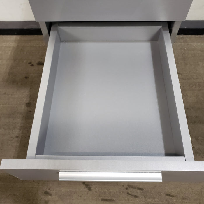 Rolling 3 Drawer Pedestal File Cabinet