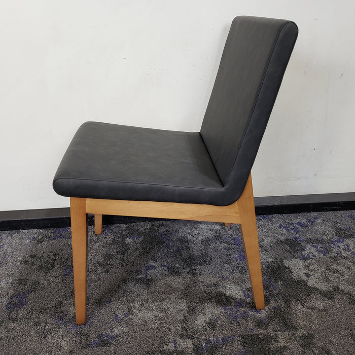 Tia Side Chair