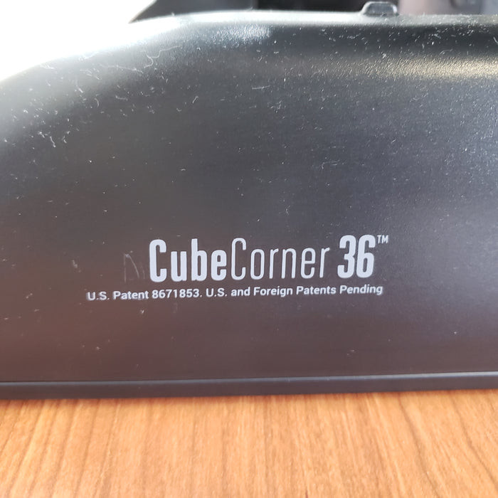 Varidesk CubeCorner36 Desk Converter