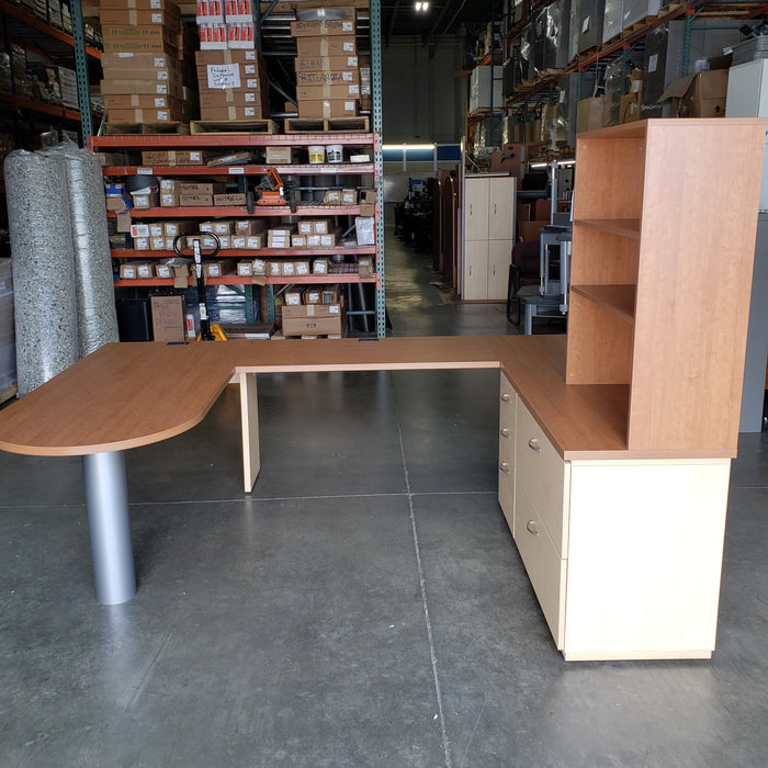 U-Shape Desk with Hutch