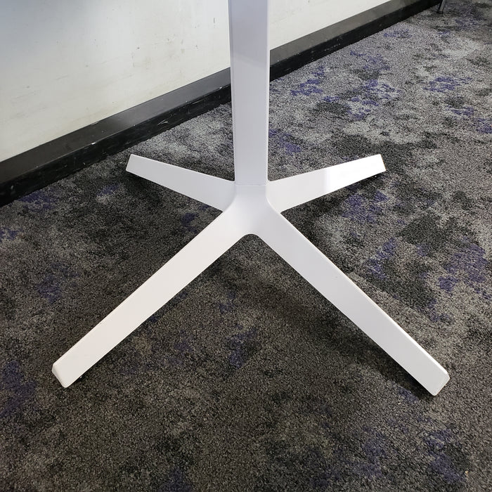 36" Round Break Room Table