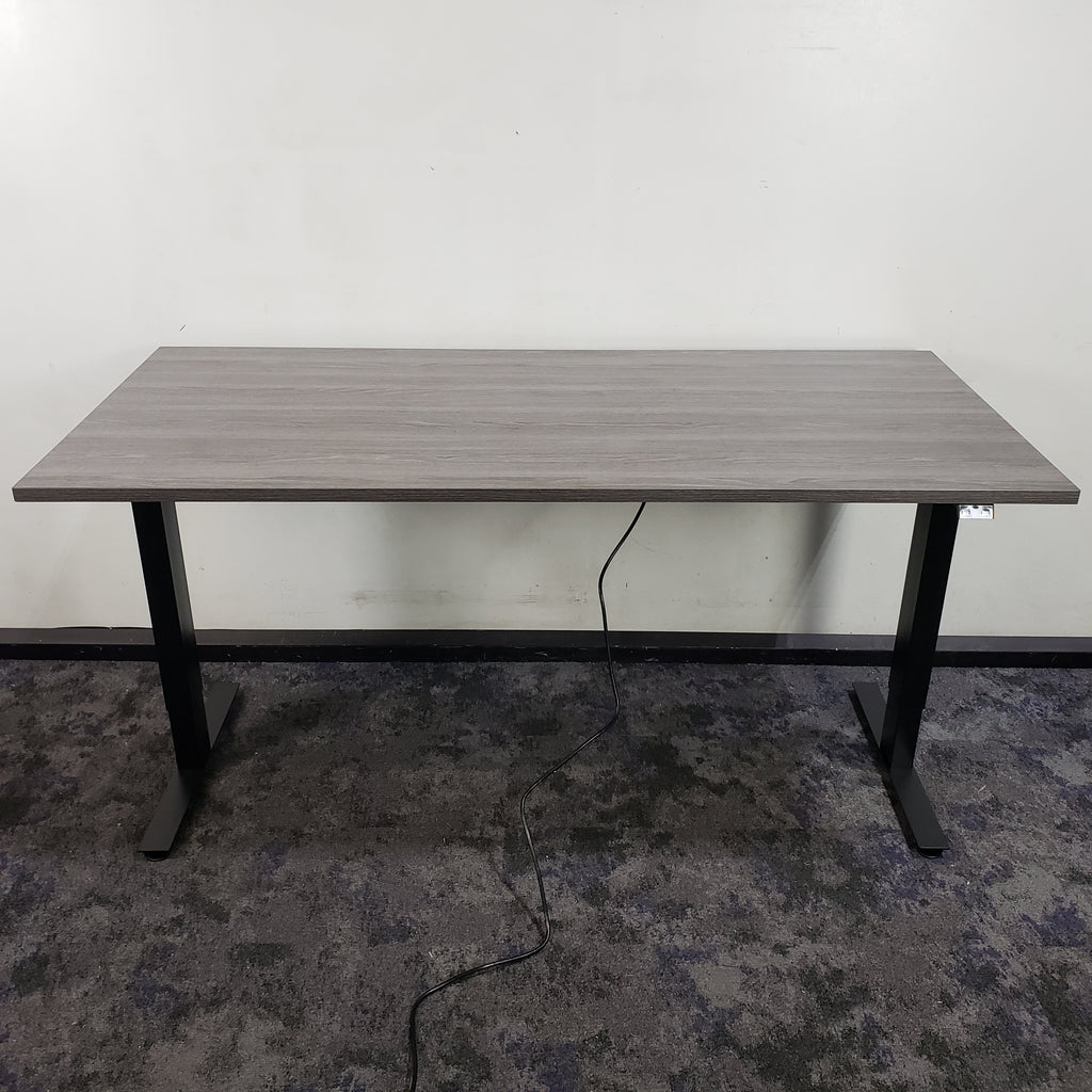 Desks in Minneapolis, St. Paul, Plymouth, MN Used Office Furniture