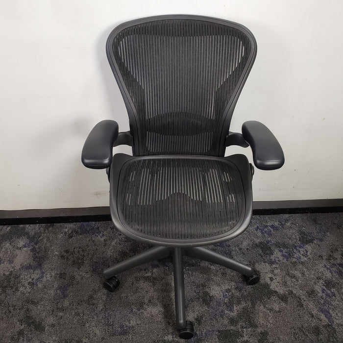 Herman Miller Aeron Size B