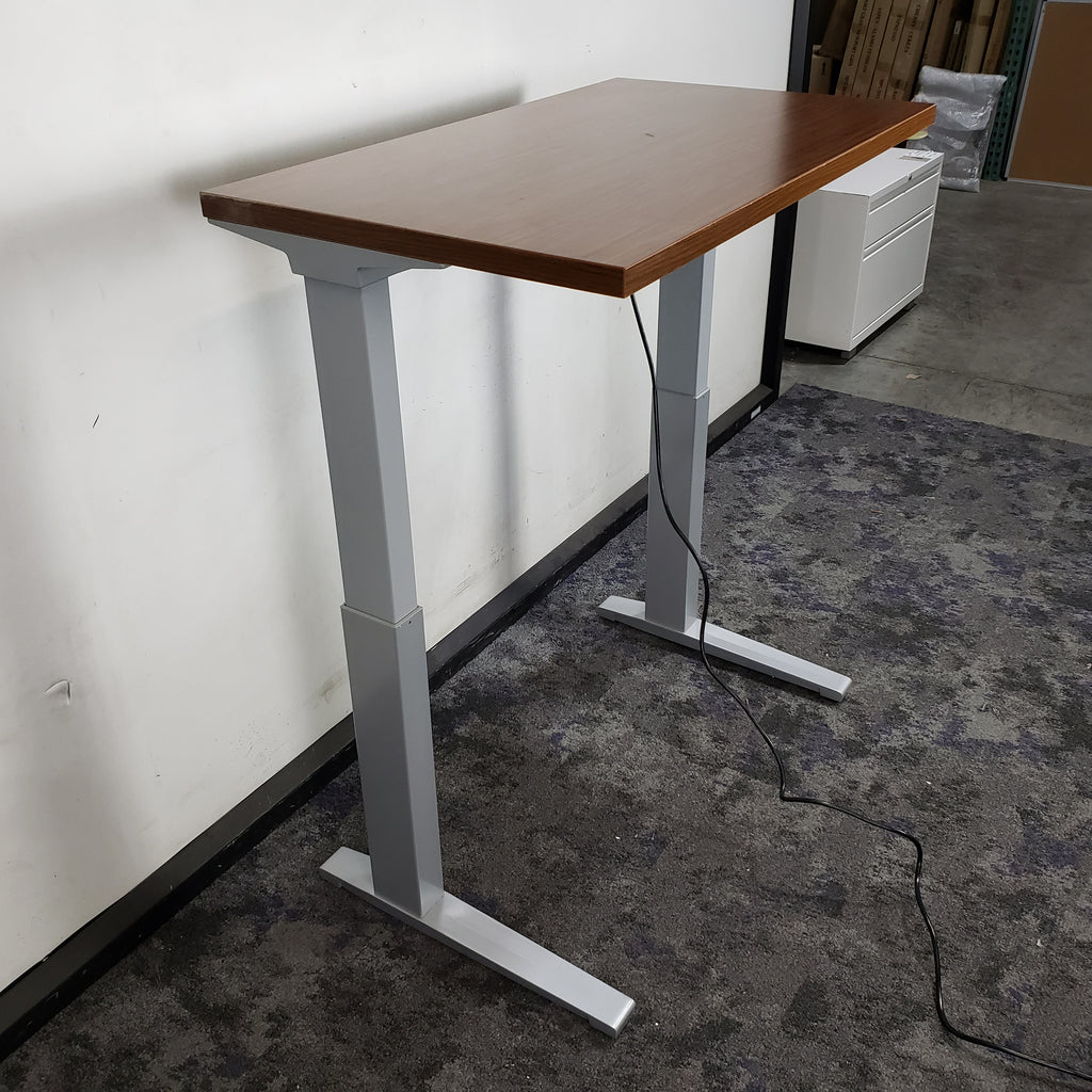 t standing desk
