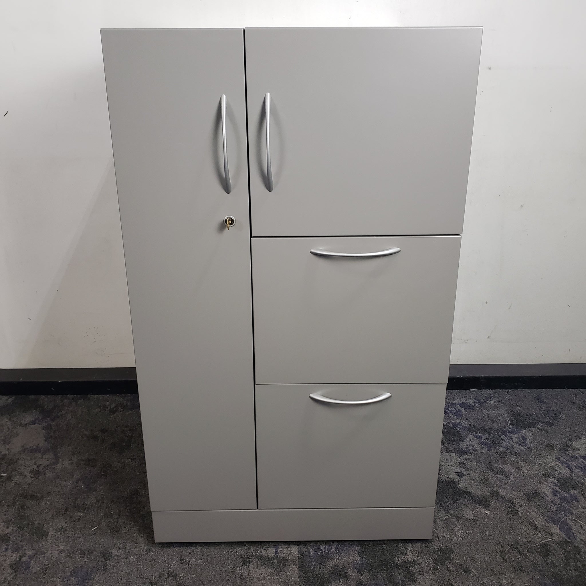 Used office furniture in Minneapolis, St. Paul, Plymouth, MN — TJ