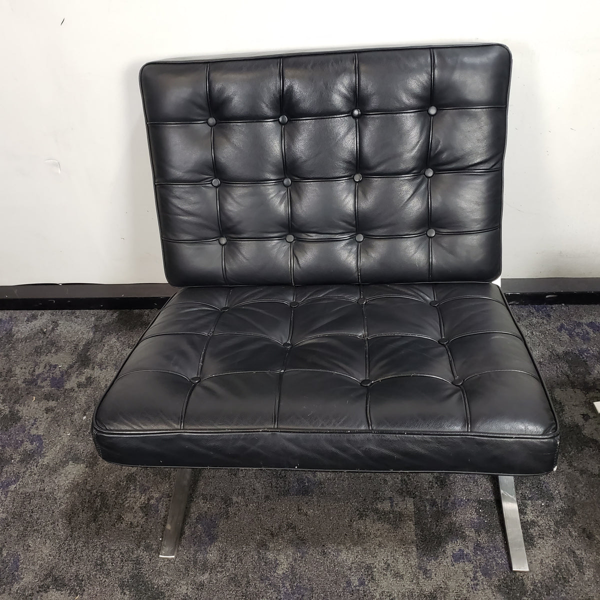 Mid Century Modern Lounge Chair Used office furniture in Mpls, MN