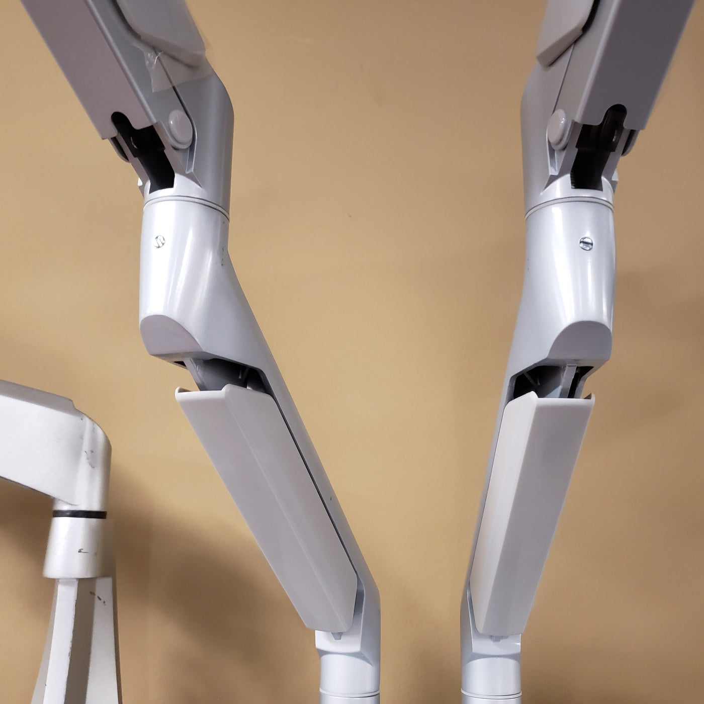 Workrite Jibe Monitor Arm Used office furniture in Minneapolis, MN