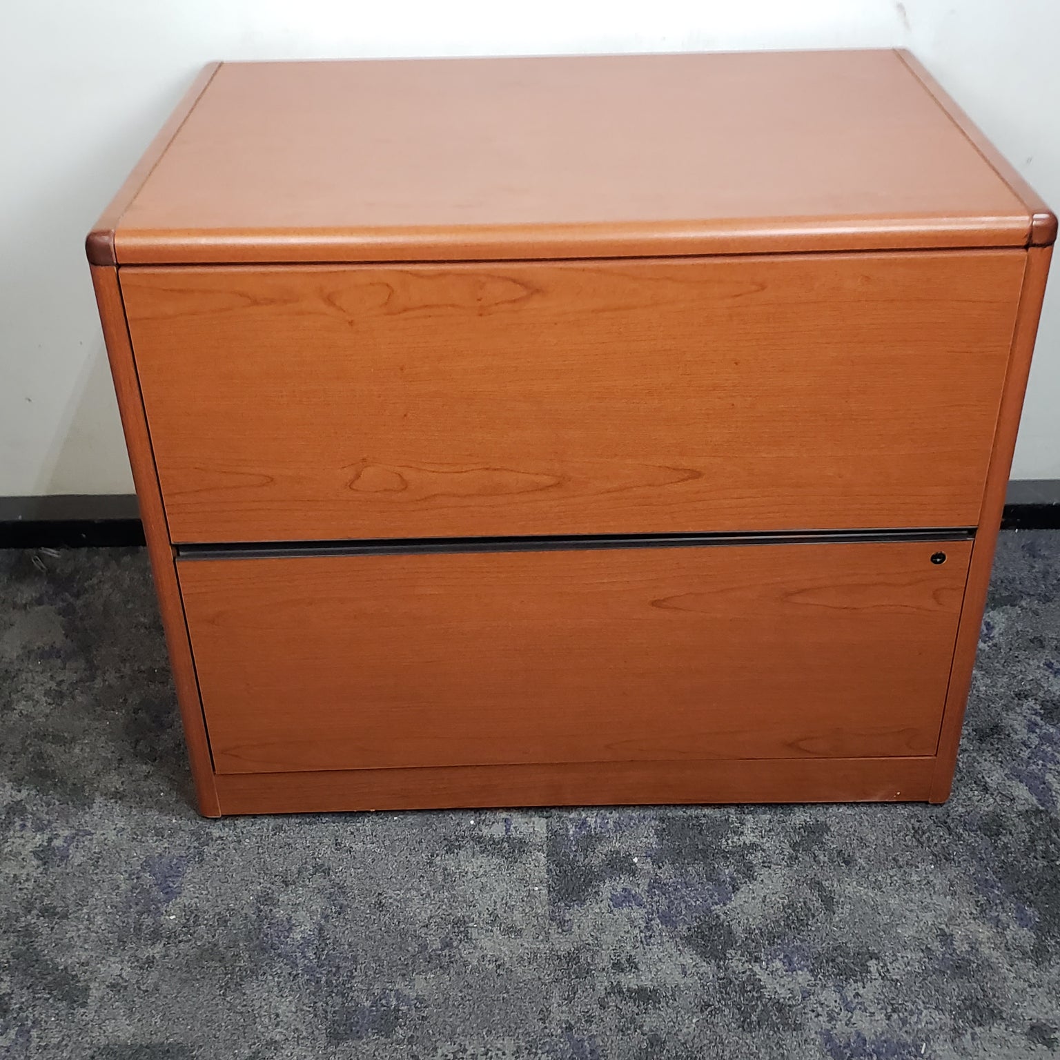 Used office furniture in Minneapolis, St. Paul, Plymouth, MN — TJ