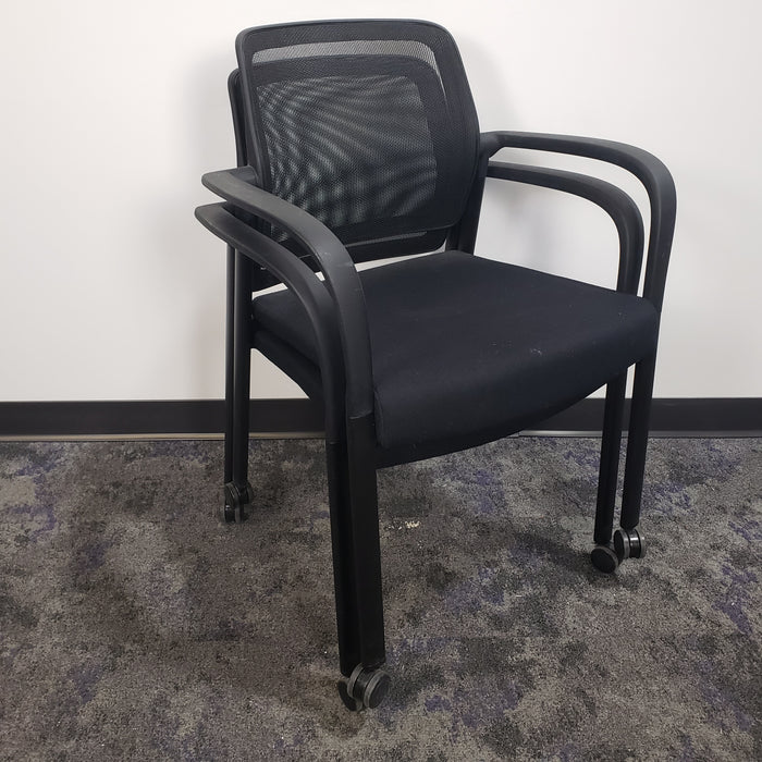 Rolling Mesh Back Guest Chair