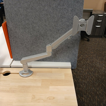 Single Monitor Arm