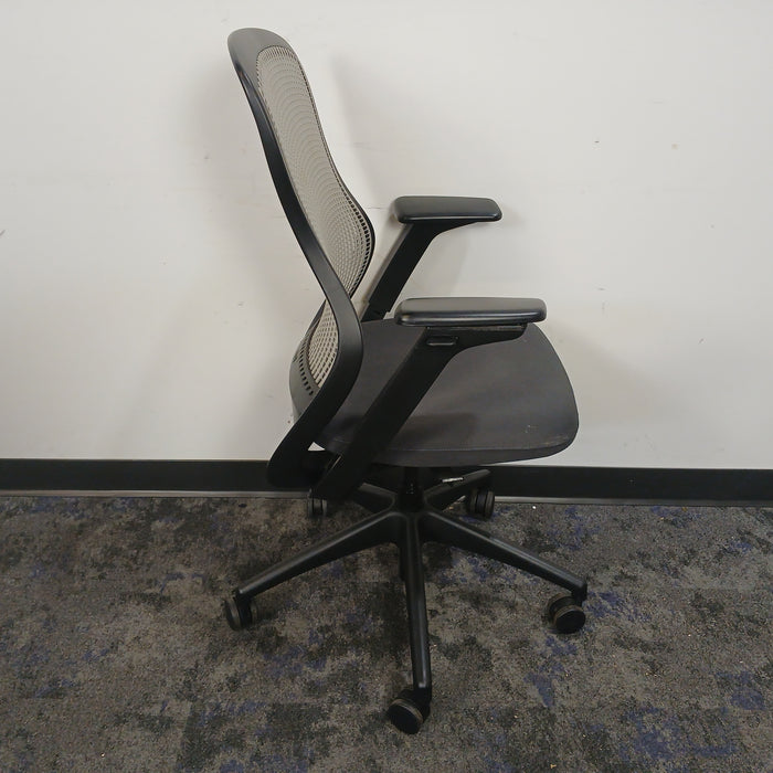 Generation Desk Chair