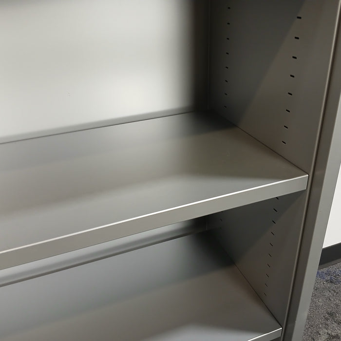 4 Shelf Bookcase / Bookshelf