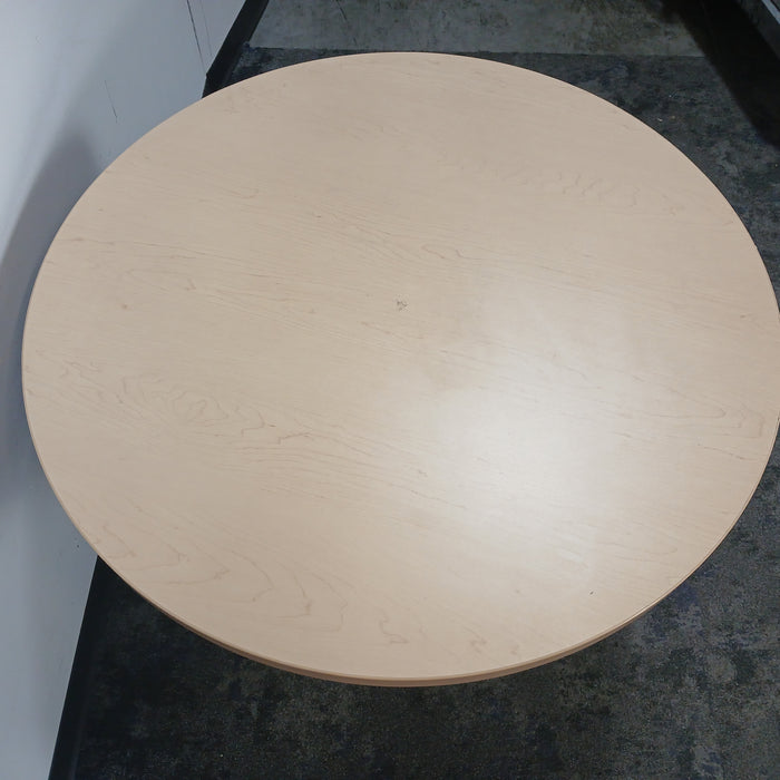 36" Round Table