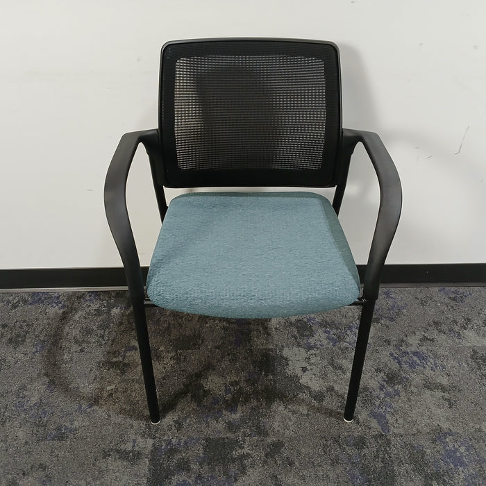 Stacking Mesh Back Guest Chair