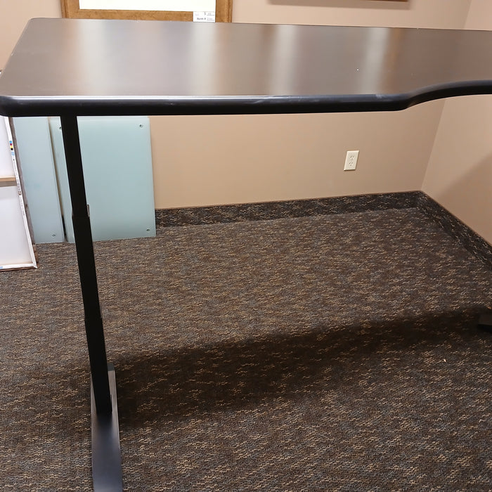 L-Shaped Sit/Stand Desk