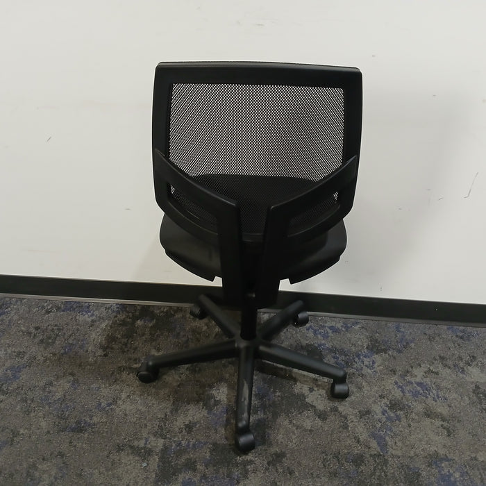 Volt Task Chair