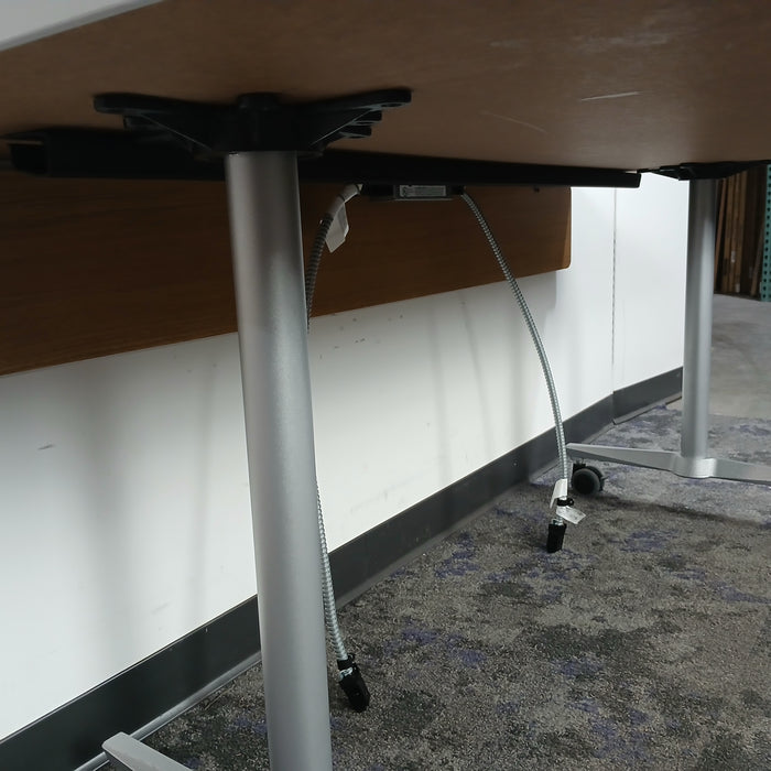 Mobile Training Room Table