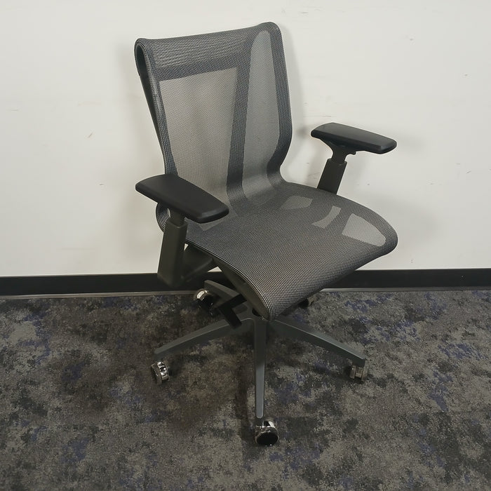 Cydia Task Chair