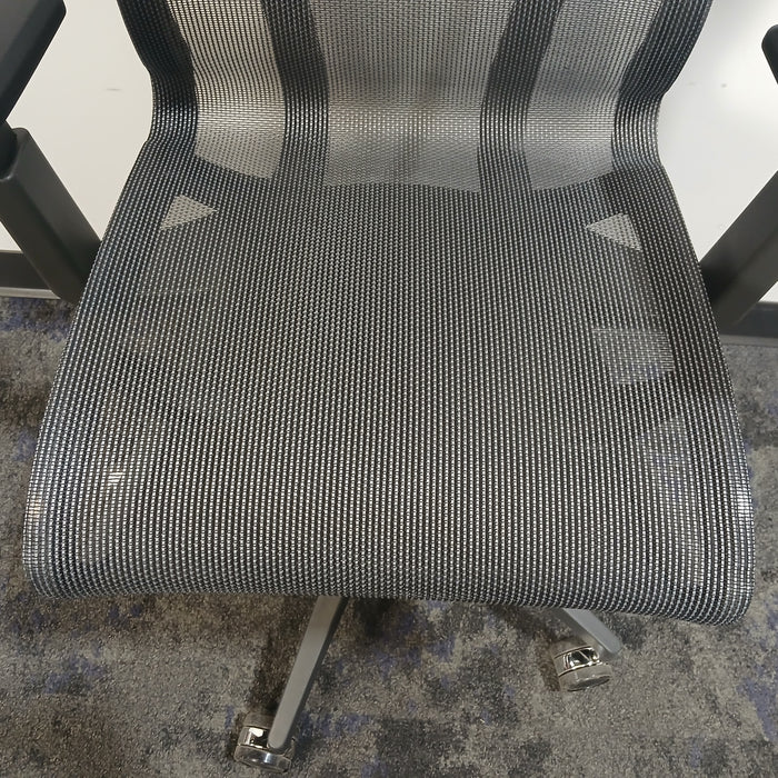 Cydia Task Chair