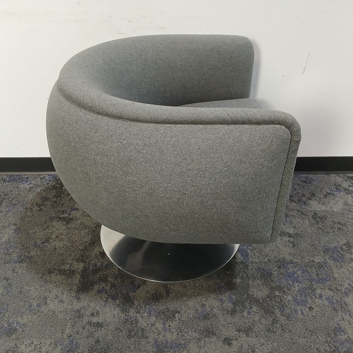 D'Urso Swivel Chair