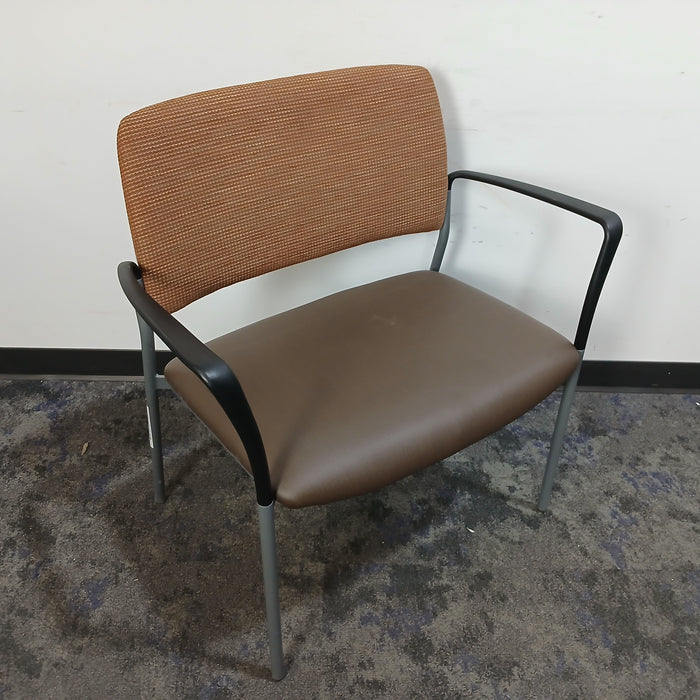 Wide Seat Guest Chair