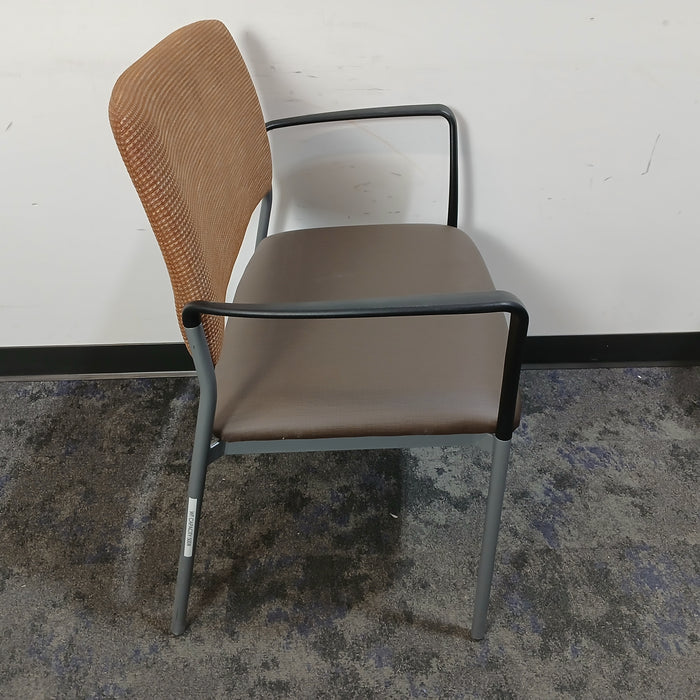 Wide Seat Guest Chair