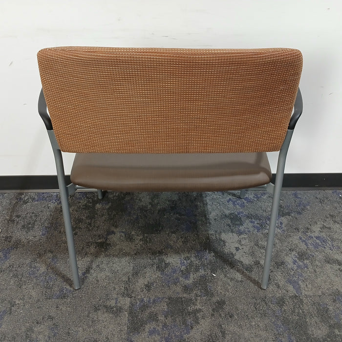 Wide Seat Guest Chair