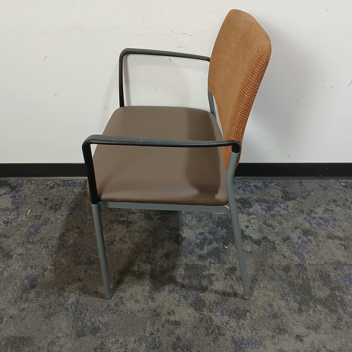 Wide Seat Guest Chair