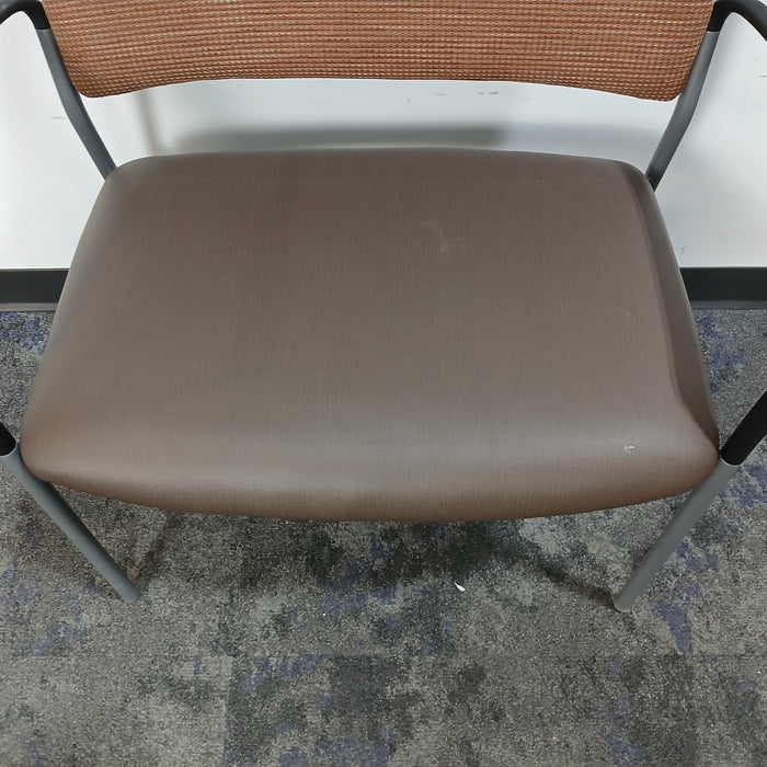 Wide Seat Guest Chair