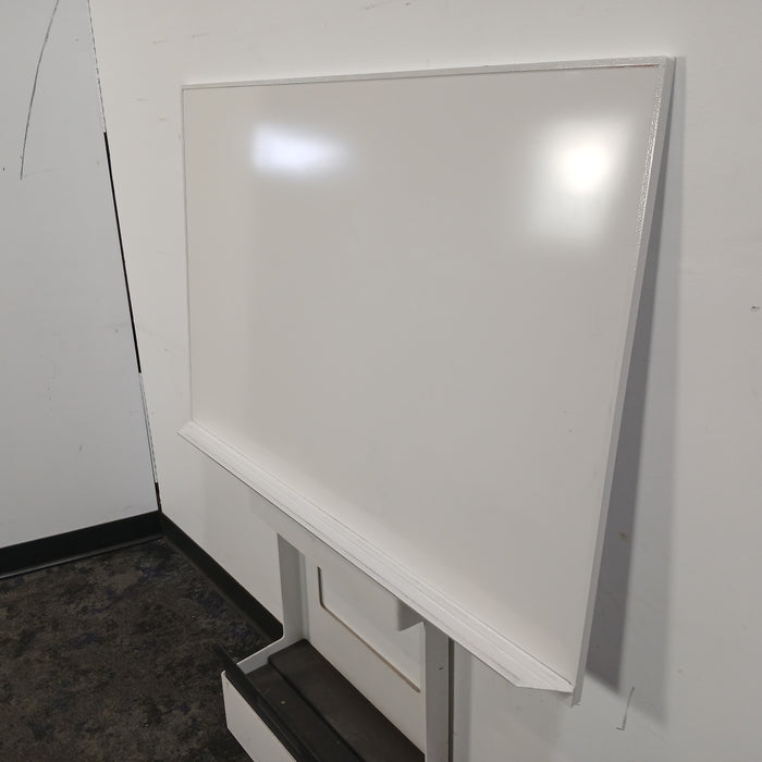 30" x 47" Whiteboard / Dry Erase (#6689)