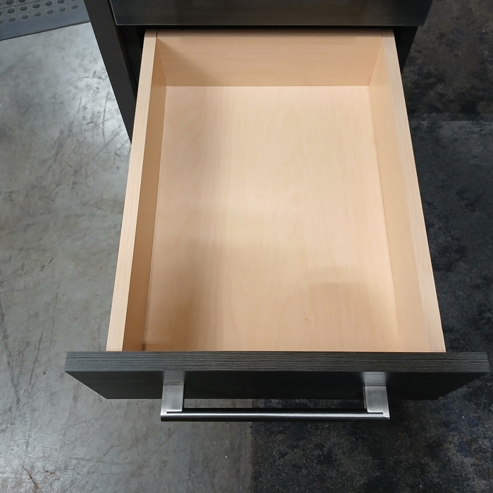 L-shaped standing desk