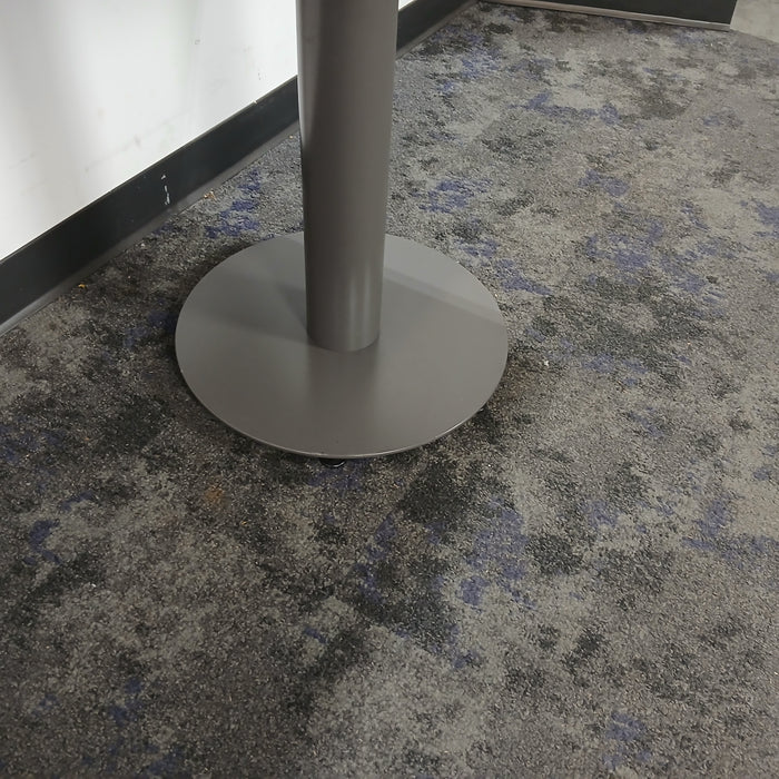 30" Square Table