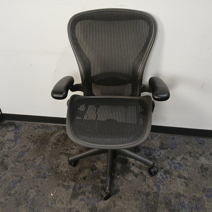 Herman Miller Aeron - Size C