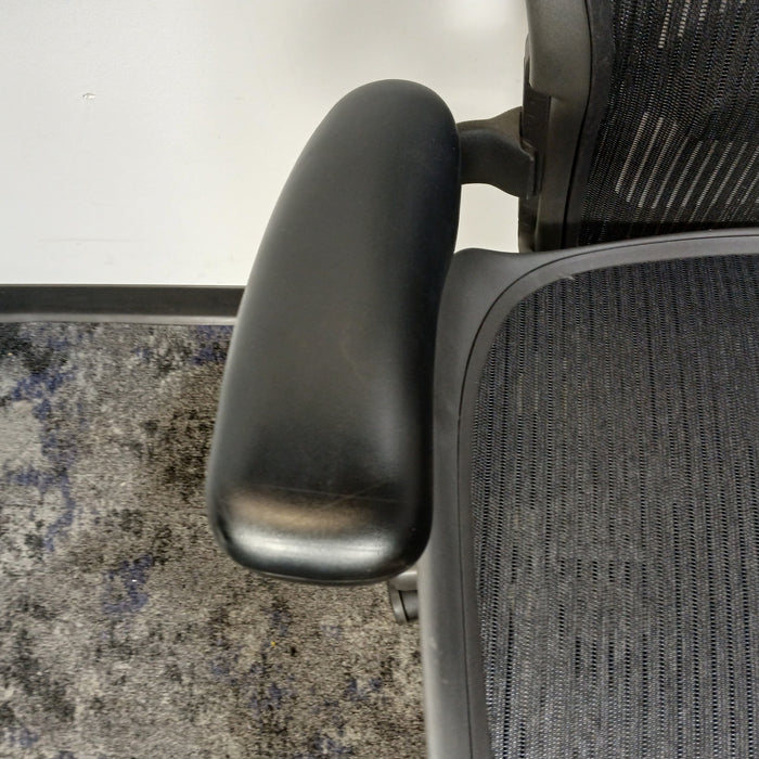 Herman Miller Aeron - Size C