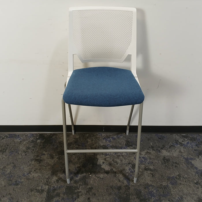 Very Side Chair
