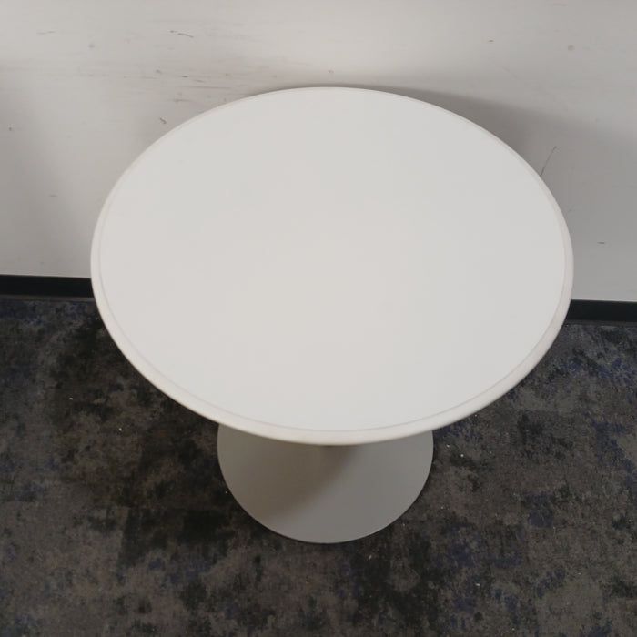 30" Round Table