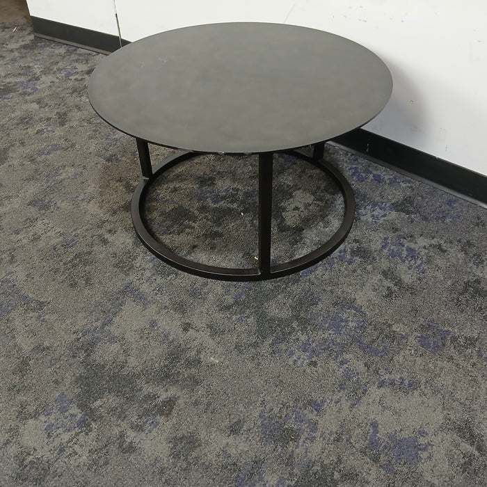30" Round Table