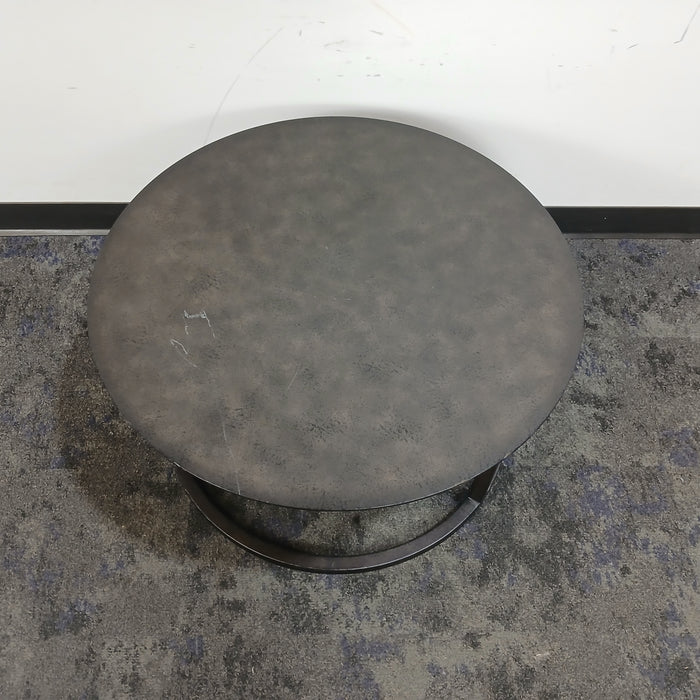30" Round Table