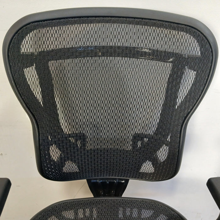 Rika Mesh Office Chair