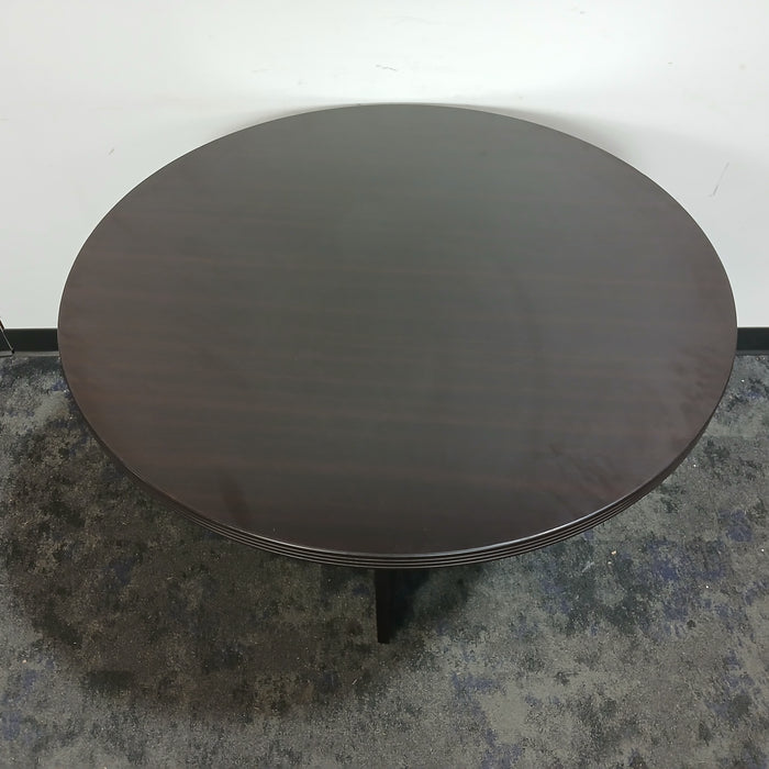 42" Round Table